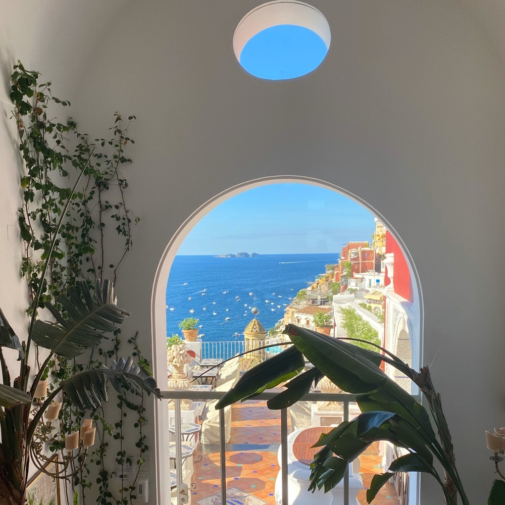 Meet your Posher, Helena